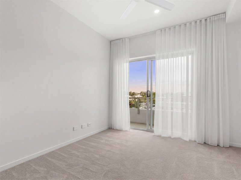 Photo - 404/3 Mcconaghy Street, Mitchelton QLD 4053 - Image 10