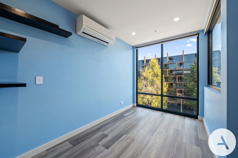 Photo - 404/42 Mort Street, Braddon ACT 2612 - Image 4