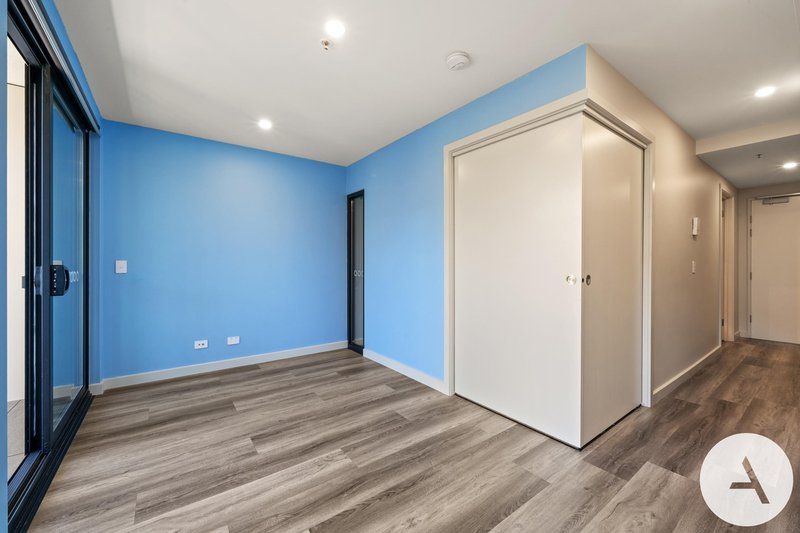Photo - 404/42 Mort Street, Braddon ACT 2612 - Image 7