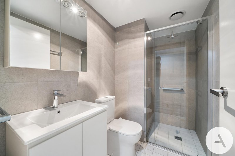 Photo - 404/42 Mort Street, Braddon ACT 2612 - Image 12