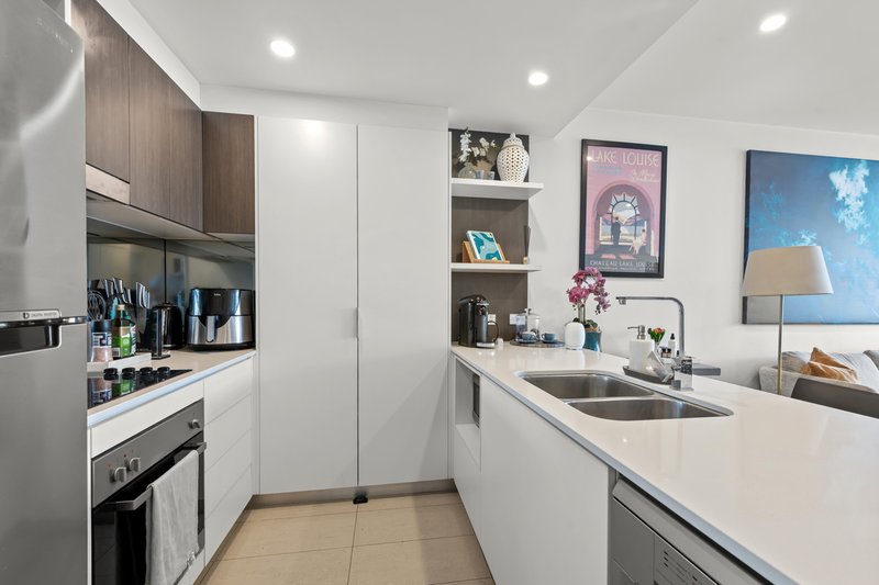Photo - 404/584 Brunswick Street, New Farm QLD 4005 - Image 4