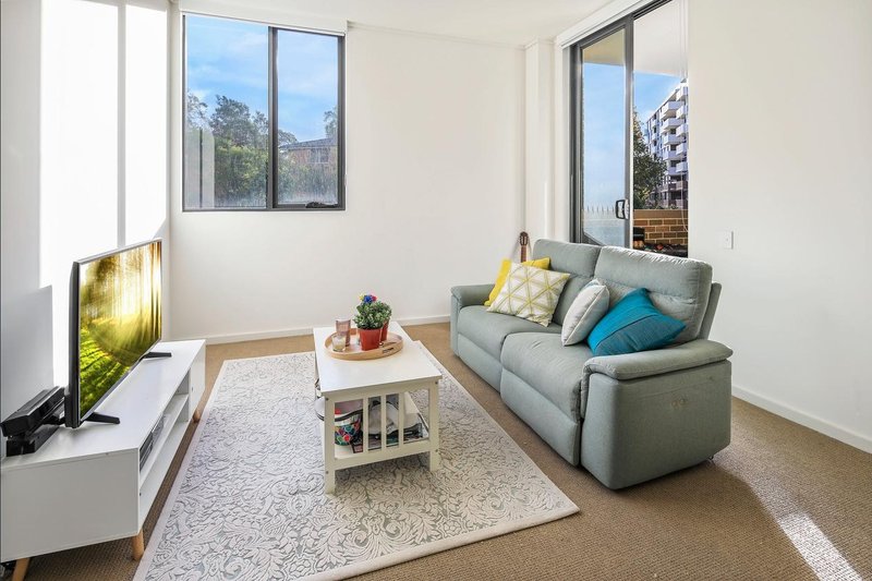 Photo - 404/7 Washington Avenue, Riverwood NSW 2210 - Image 1