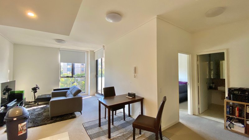 Photo - 404/7 Washington Avenue, Riverwood NSW 2210 - Image 12