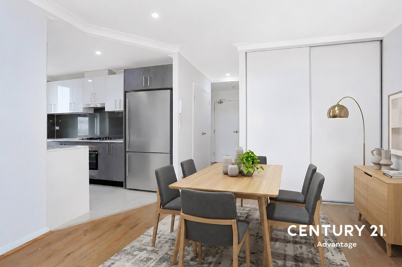 Photo - 404/71-73 Essington Street, Wentworthville NSW 2145 - Image 2