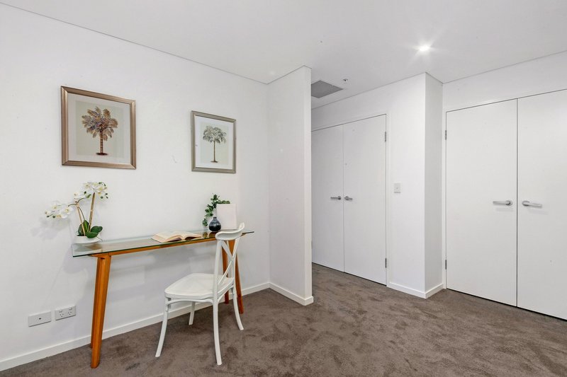 Photo - 404/8 Station Road, Auburn NSW 2144 - Image 3