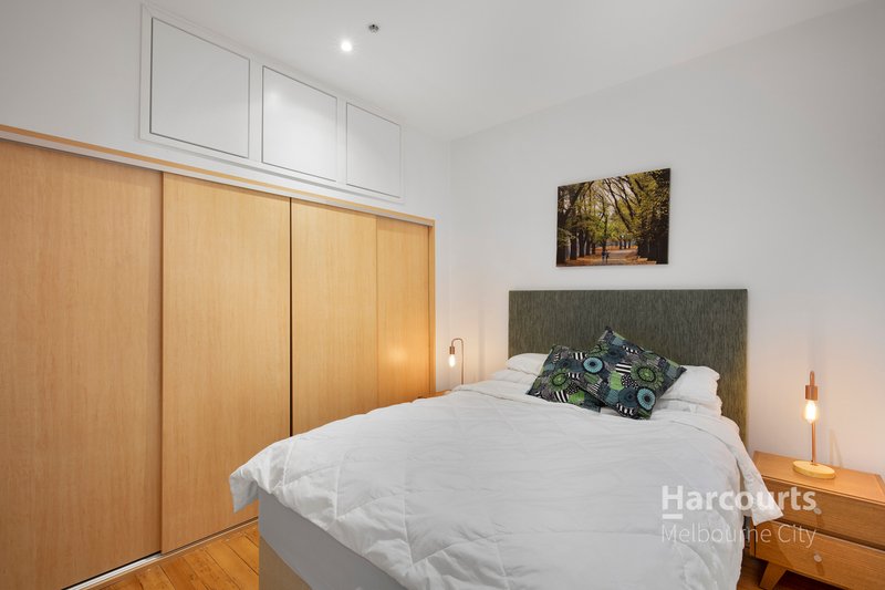 Photo - 404/9 Degraves Street, Melbourne VIC 3000 - Image 6