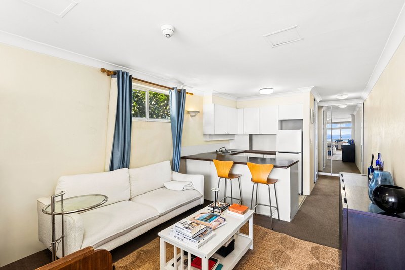 Photo - 40/5 Campbell Parade, Bondi Beach NSW 2026 - Image 4