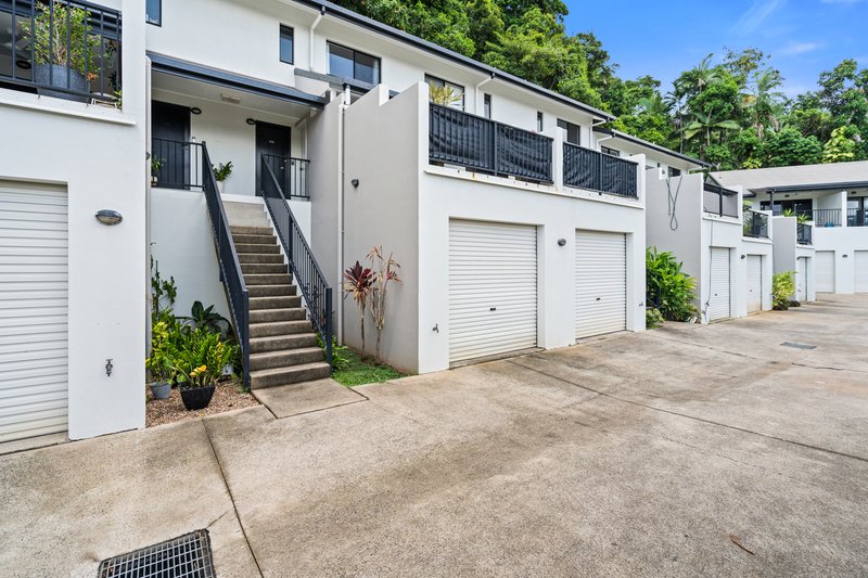 Photo - 405/11-15 Charlekata Close, Freshwater QLD 4870 - Image 11