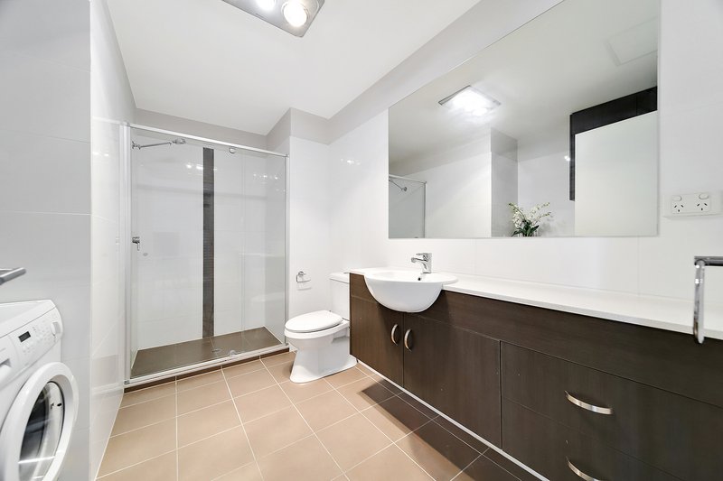 Photo - 405/129 Sturt Street, Adelaide SA 5000 - Image 11