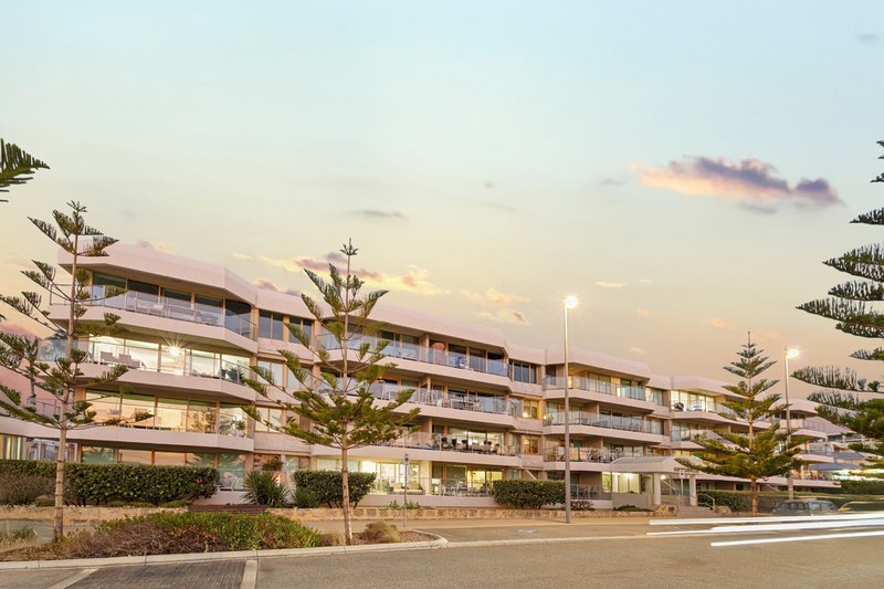 Photo - 405/170 The Esplanade, Scarborough WA 6019 - Image 7