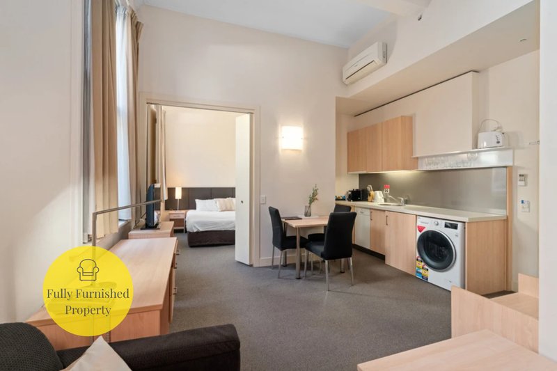 Photo - 405/18-20 Bank Place, Melbourne VIC 3000 - Image 1
