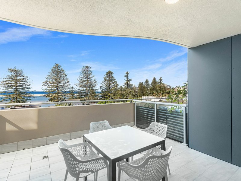 Photo - 405/18 Coral Street, The Entrance NSW 2261 - Image 1