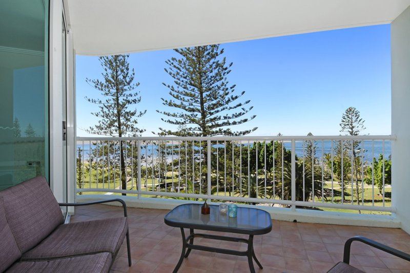 Photo - 405/182 Marine Parade, Labrador QLD 4215 - Image 9