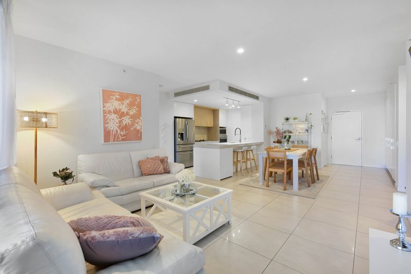 Photo - 4054/21 Ross Street, Benowa QLD 4217 - Image 5