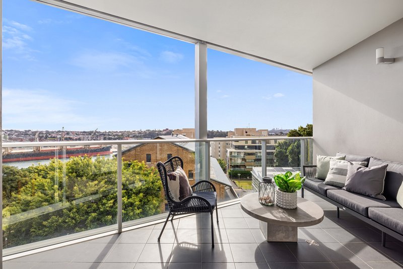 Photo - 405/45 Bowman Street, Pyrmont NSW 2009 - Image 2