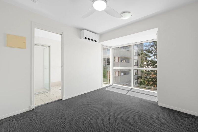 Photo - 405/491 Wickham Terrace, Spring Hill QLD 4000 - Image 7