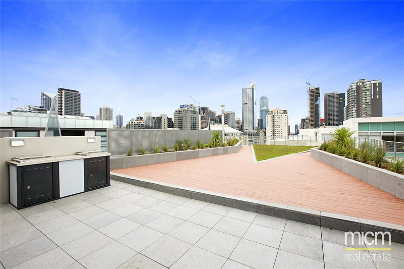 Photo - 405/53 Batman Street, West Melbourne VIC 3003 - Image 3