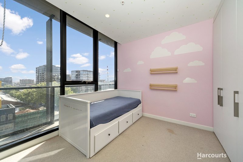 Photo - 405/65 Dudley Street, West Melbourne VIC 3003 - Image 5