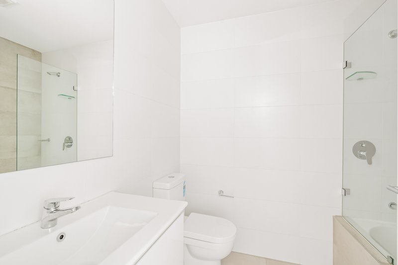 Photo - 405/7-9 Beane Street West , Gosford NSW 2250 - Image 9
