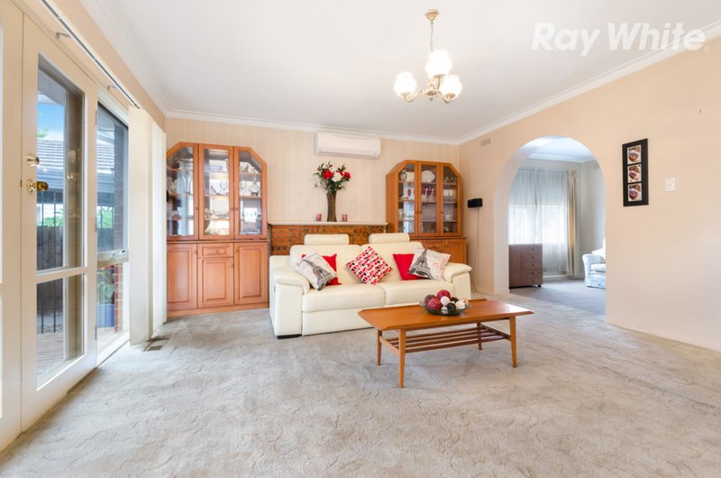 Photo - 406 Stephensons Road, Mount Waverley VIC 3149 - Image 5