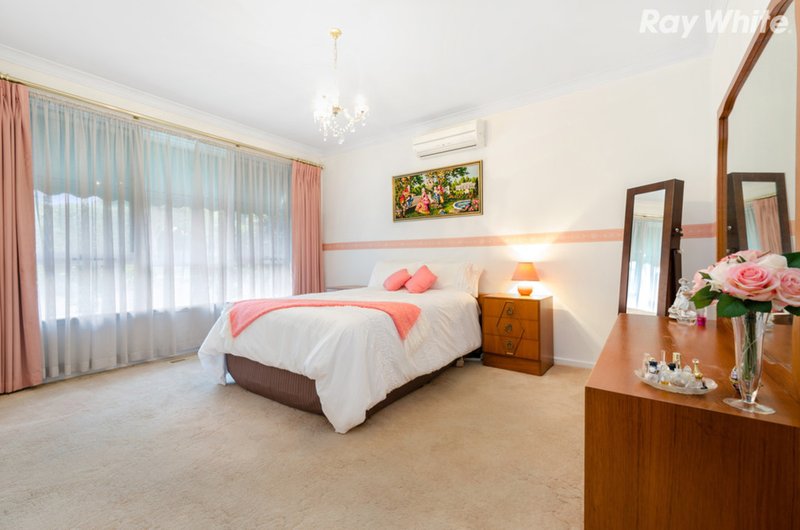 Photo - 406 Stephensons Road, Mount Waverley VIC 3149 - Image 6