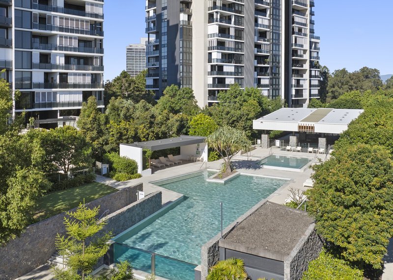 Photo - 4060/21 Ross Street, Benowa QLD 4217 - Image 5