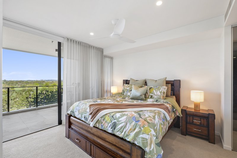 Photo - 4060/21 Ross Street, Benowa QLD 4217 - Image 12