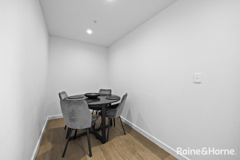 Photo - 406/120 Passendale Road, Edmondson Park NSW 2174 - Image 4