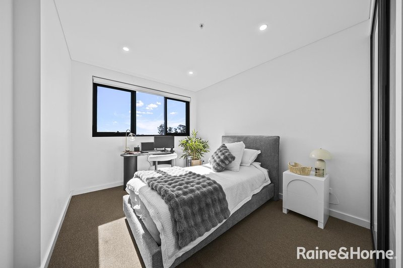 Photo - 406/120 Passendale Road, Edmondson Park NSW 2174 - Image 7