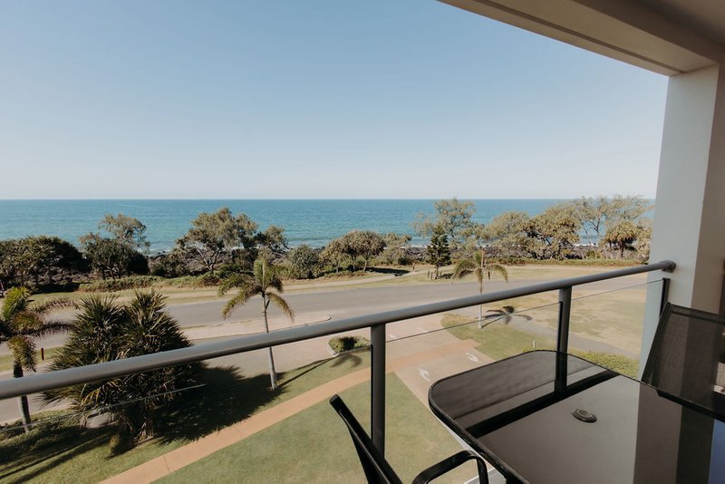 Photo - 406/23 Esplanade , Bargara QLD 4670 - Image 3