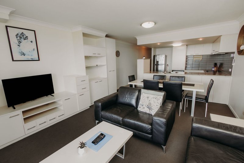 Photo - 406/23 Esplanade , Bargara QLD 4670 - Image 6