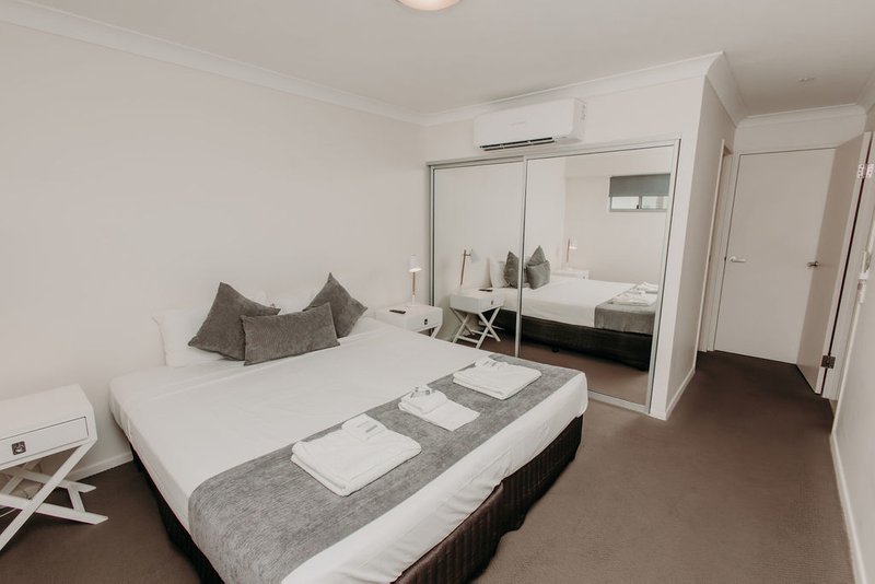 Photo - 406/23 Esplanade , Bargara QLD 4670 - Image 8