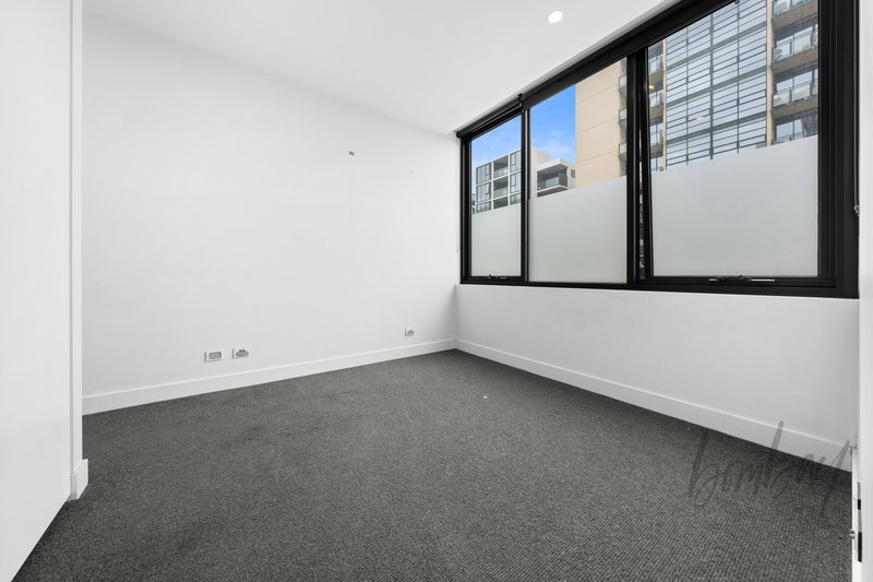 Photo - 406/333 Ascot Vale Road, Moonee Ponds VIC 3039 - Image 7