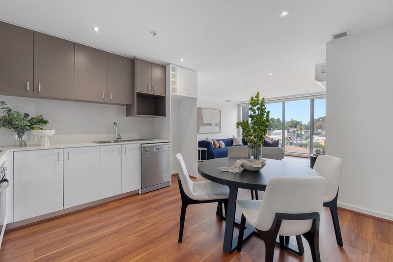 Photo - 406/37-39 Station Road, Cheltenham VIC 3192 - Image 4