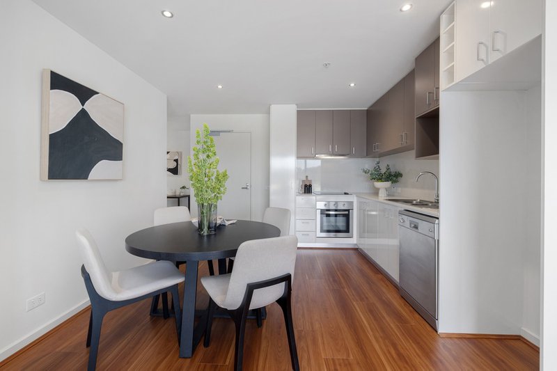 Photo - 406/37-39 Station Road, Cheltenham VIC 3192 - Image 5