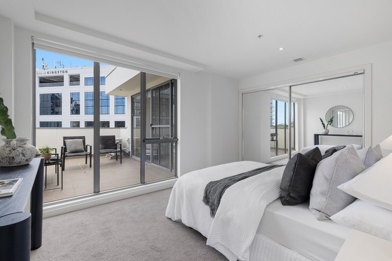 Photo - 406/37-39 Station Road, Cheltenham VIC 3192 - Image 8