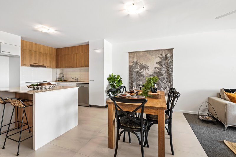 Photo - 406/4 Maud Street, Maroochydore QLD 4558 - Image 3