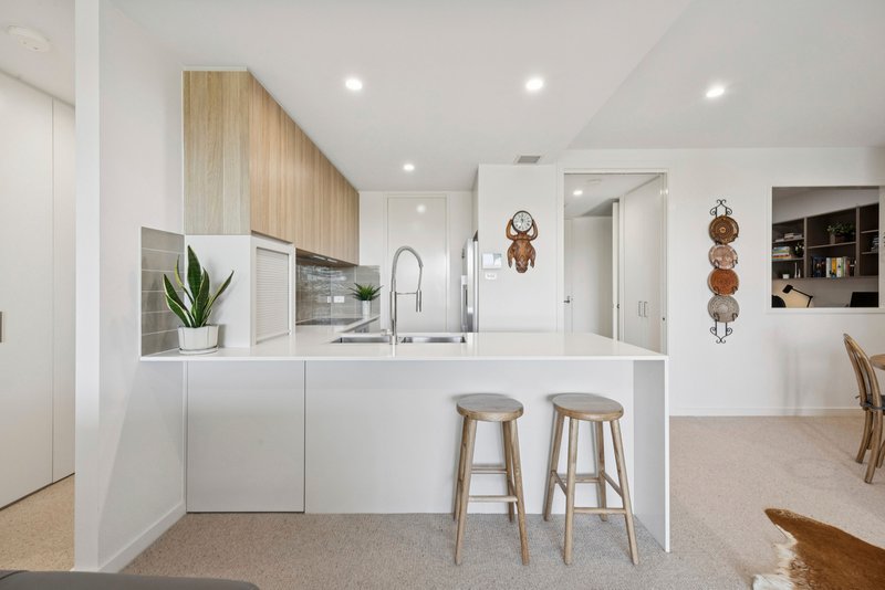 Photo - 406/55 The Causeway, Kingston ACT 2604 - Image 4