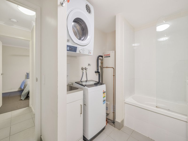 Photo - 406/6 High Street, Sippy Downs QLD 4556 - Image 13