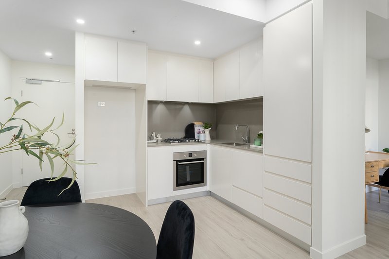 Photo - 406/6 Victoria Street, Kogarah NSW 2217 - Image 4