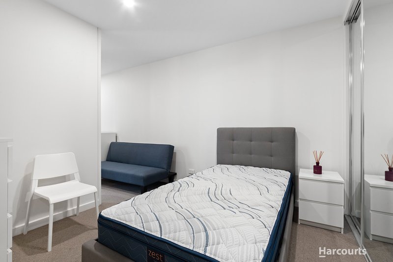 Photo - 406/600 Doncaster Road, Doncaster VIC 3108 - Image 6