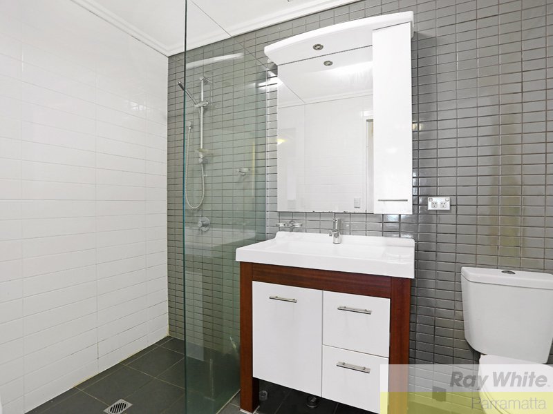 Photo - 406a/8 Cowper Street, Parramatta NSW 2150 - Image 9