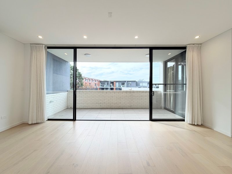 Photo - 406B/13 Glen Street, Eastwood NSW 2122 - Image 5