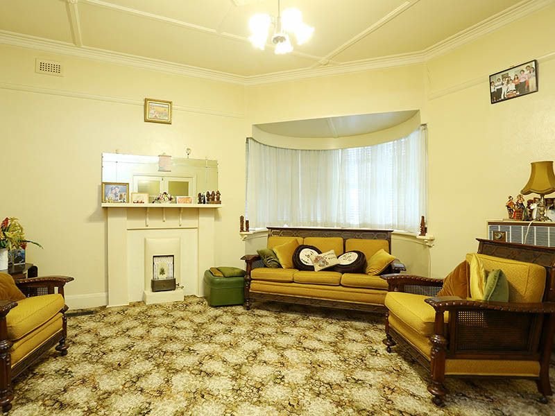 Photo - 407 Glen Eira Road, Caulfield North VIC 3161 - Image 3