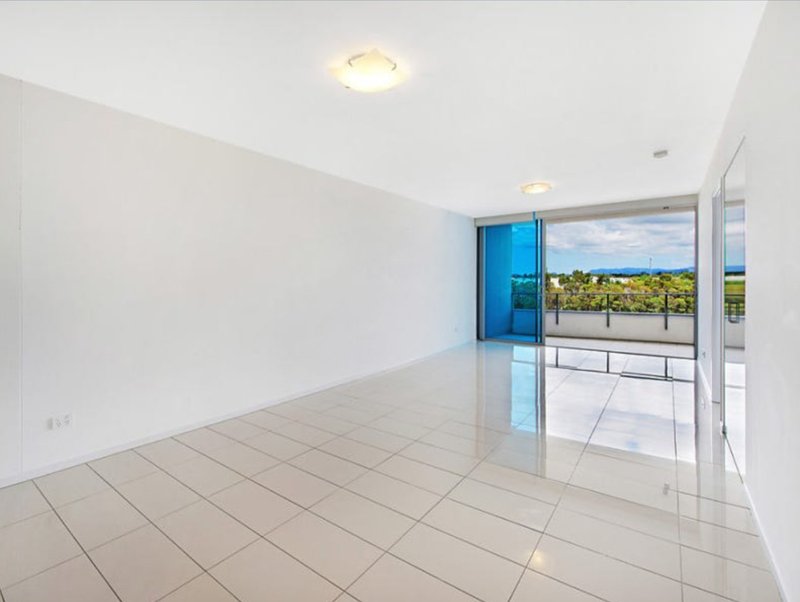 Photo - 407/11 Compass Drive, Biggera Waters QLD 4216 - Image 3