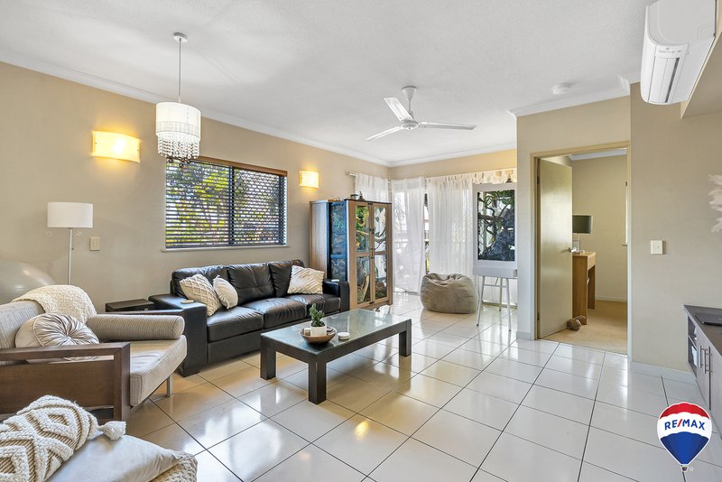 Photo - 407/12-21 Gregory Street, Westcourt QLD 4870 - Image 3