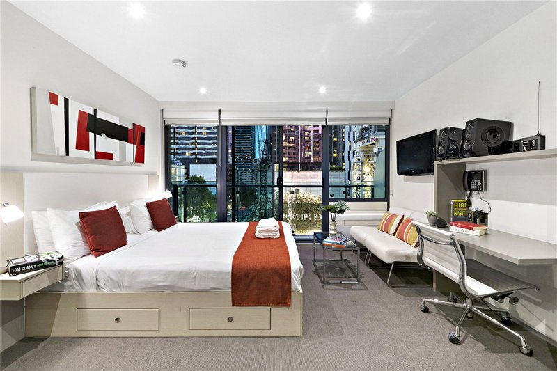 Photo - 407/181 Abeckett Street, Melbourne VIC 3000 - Image 2