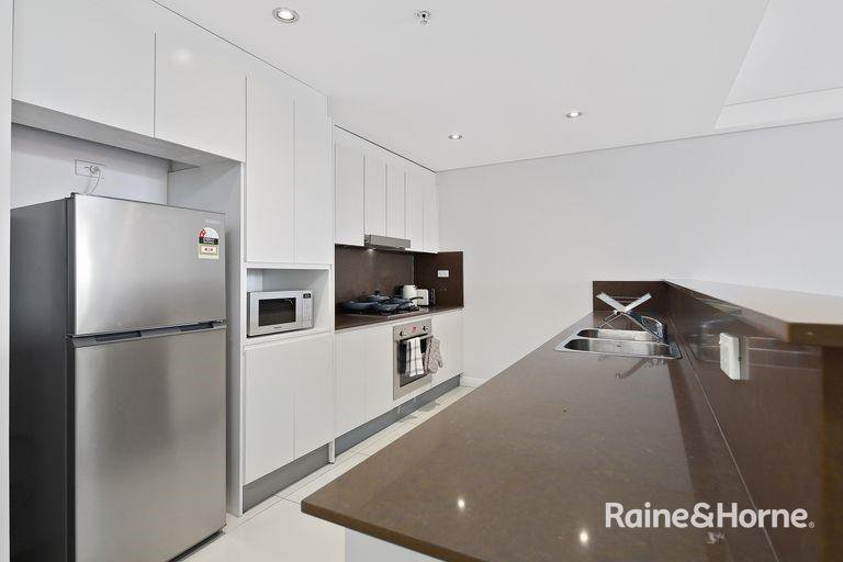 Photo - 407/208-210 Coward Street, Mascot NSW 2020 - Image 3