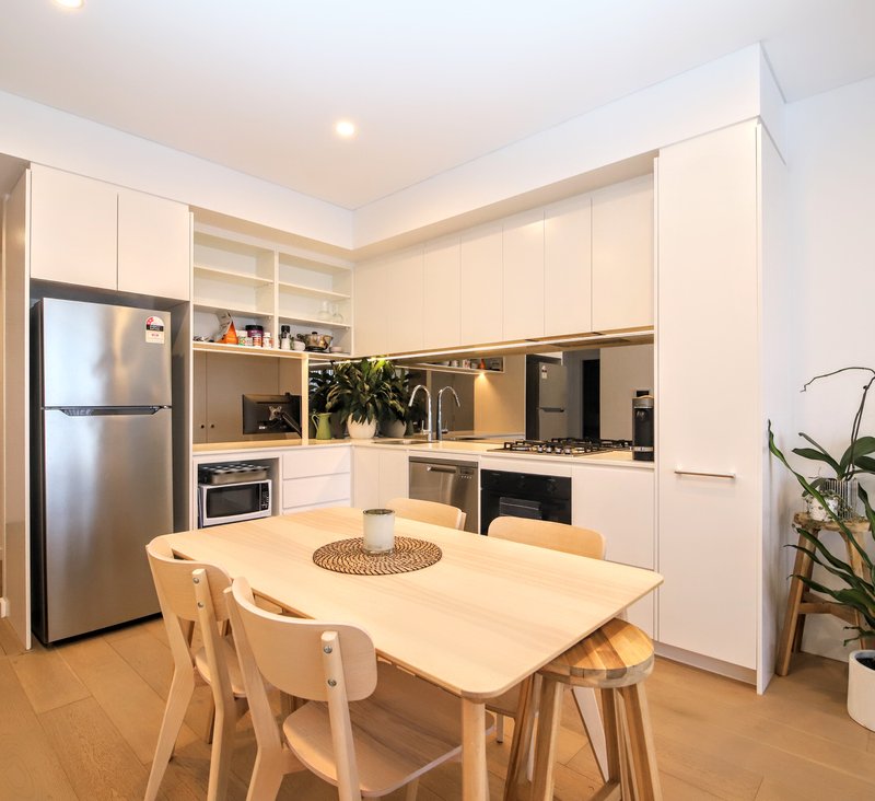 Photo - 407/25 Meredith Street, Bankstown NSW 2200 - Image 2