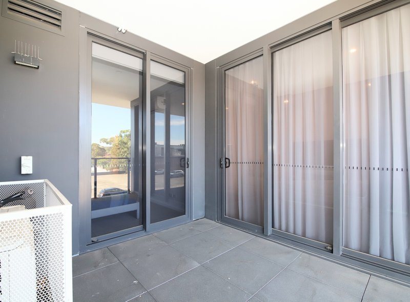 Photo - 407/25 Meredith Street, Bankstown NSW 2200 - Image 7